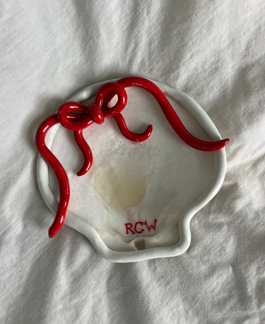 Red Bow Scallop Dish with optional inscription