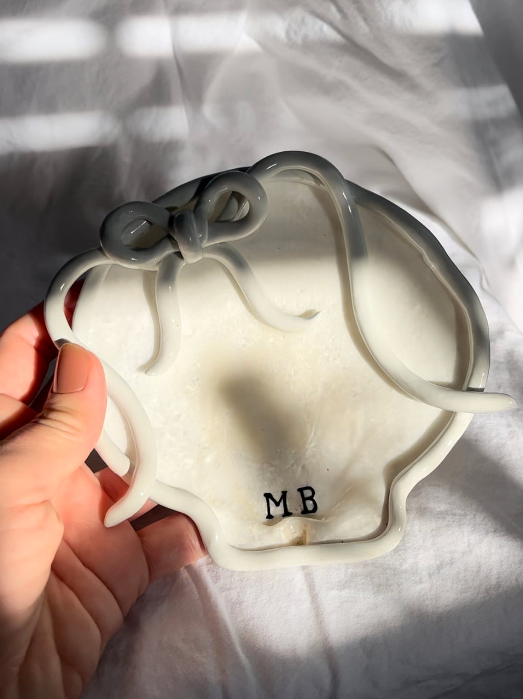 White Bow Scallop Dish with optional inscription